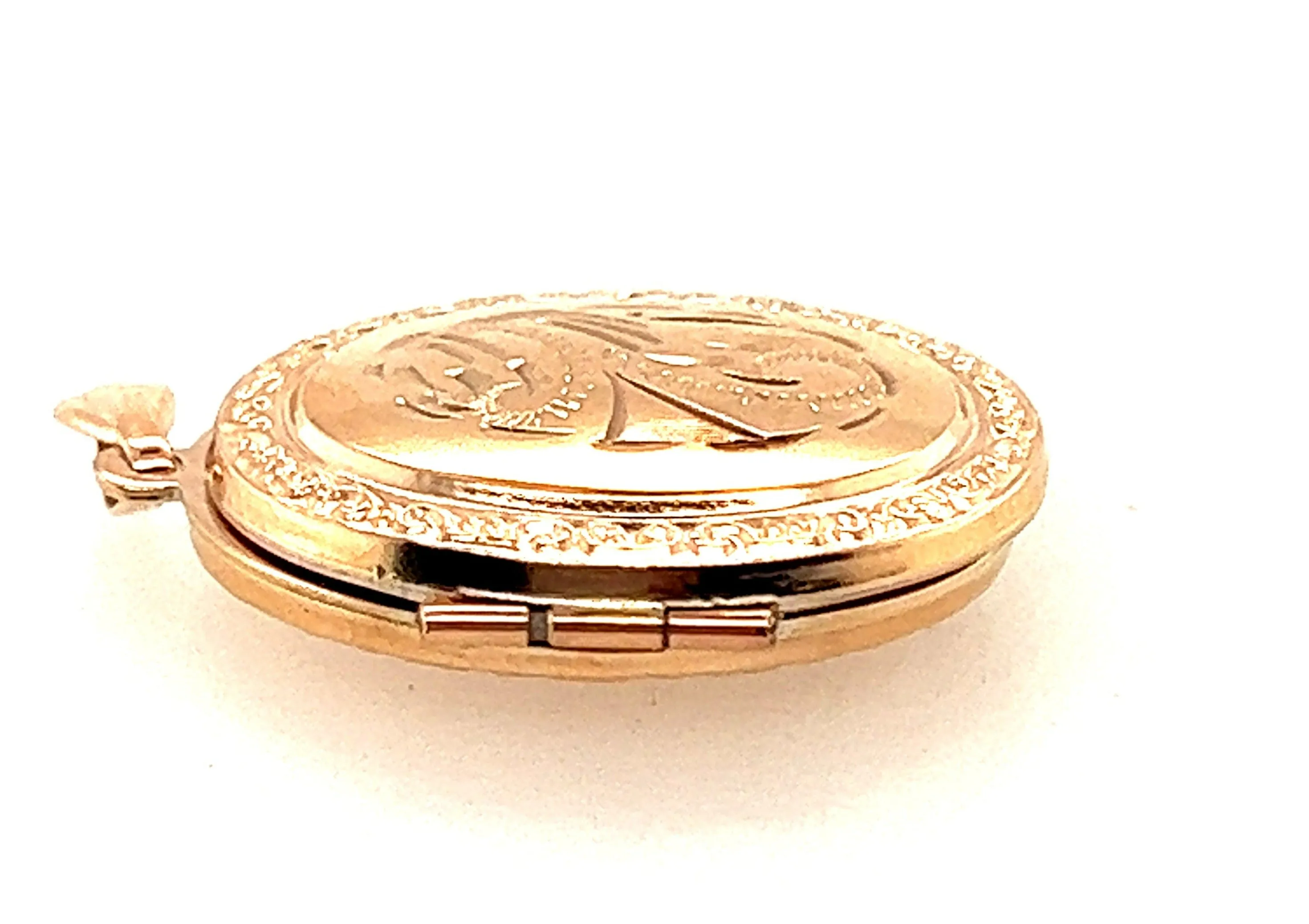 9ct Yellow Gold Photo Locket Pendant
