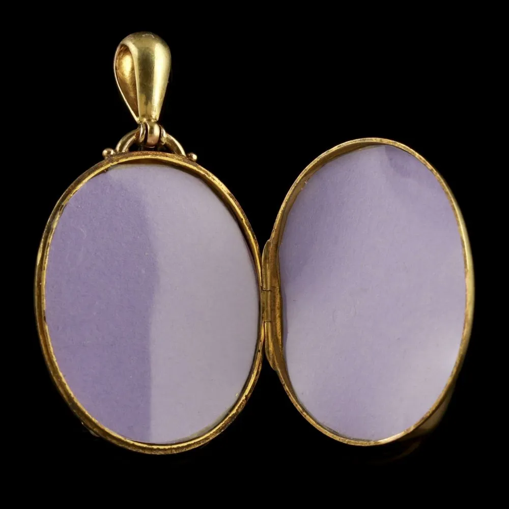 Antique Victorian Locket Pearl Coral 18Ct Gold Forget Me Not Circa 1870