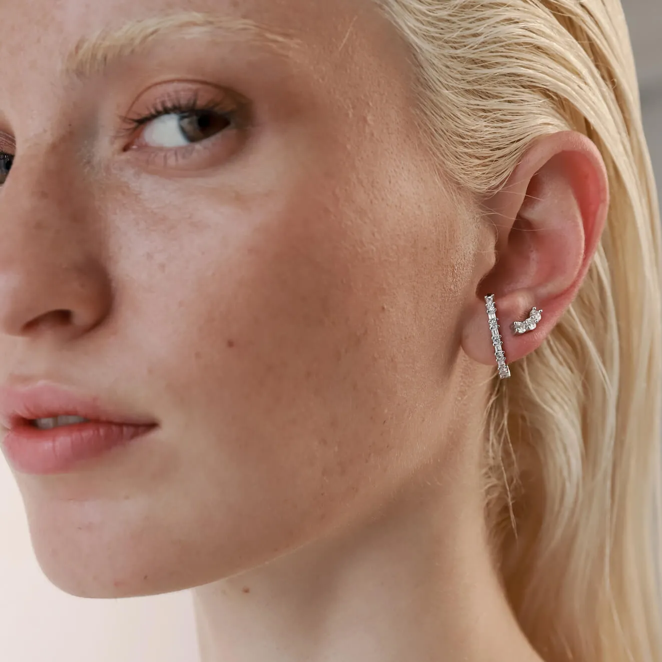 Comet's Trail Ear Stud