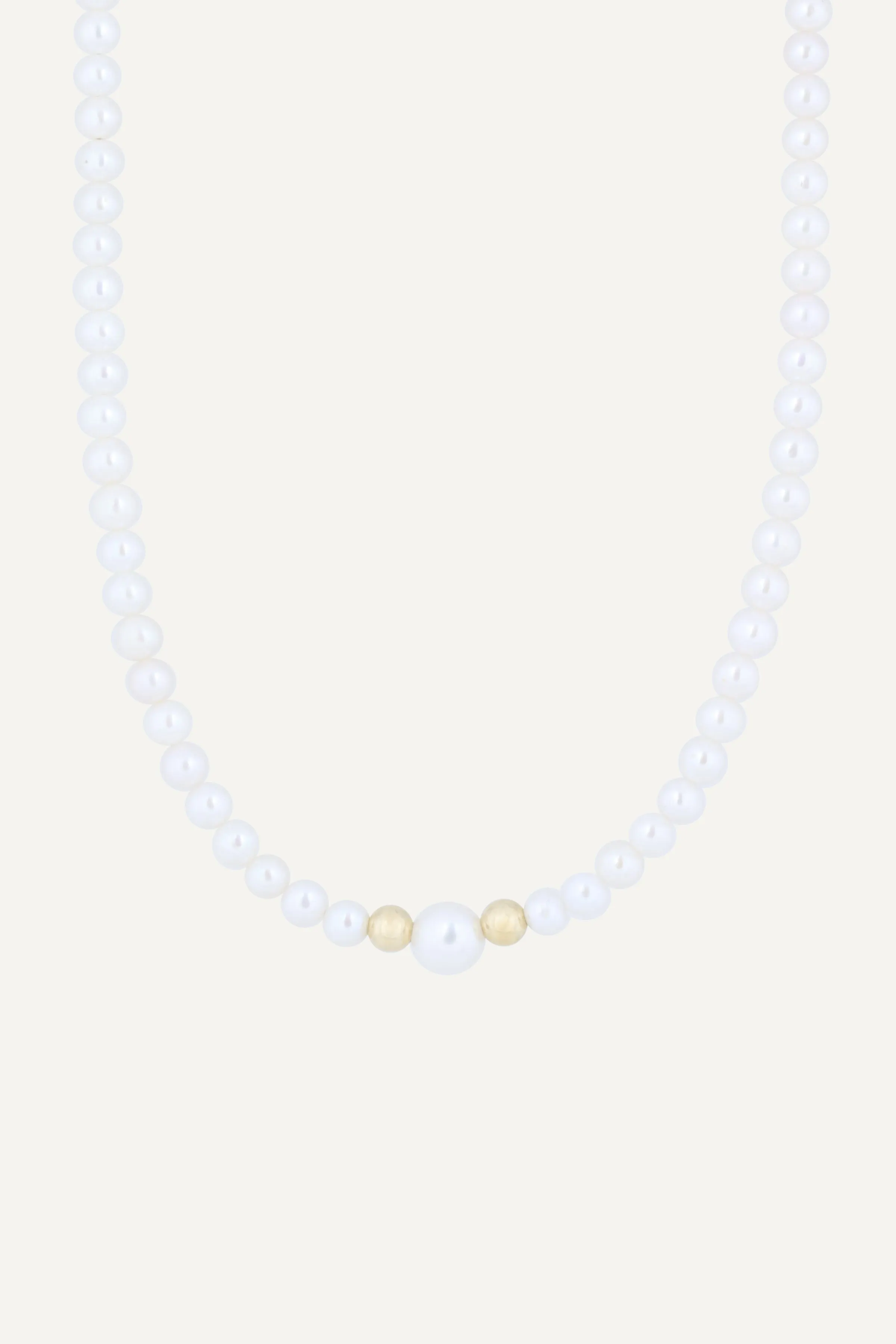 Eleganza Pearl Necklace