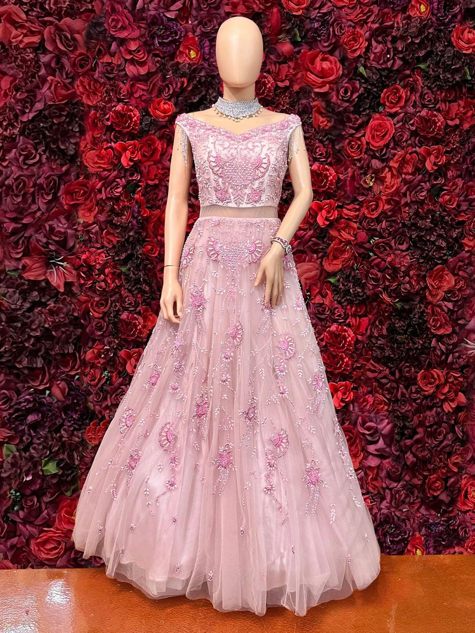 Farah Lehenga
