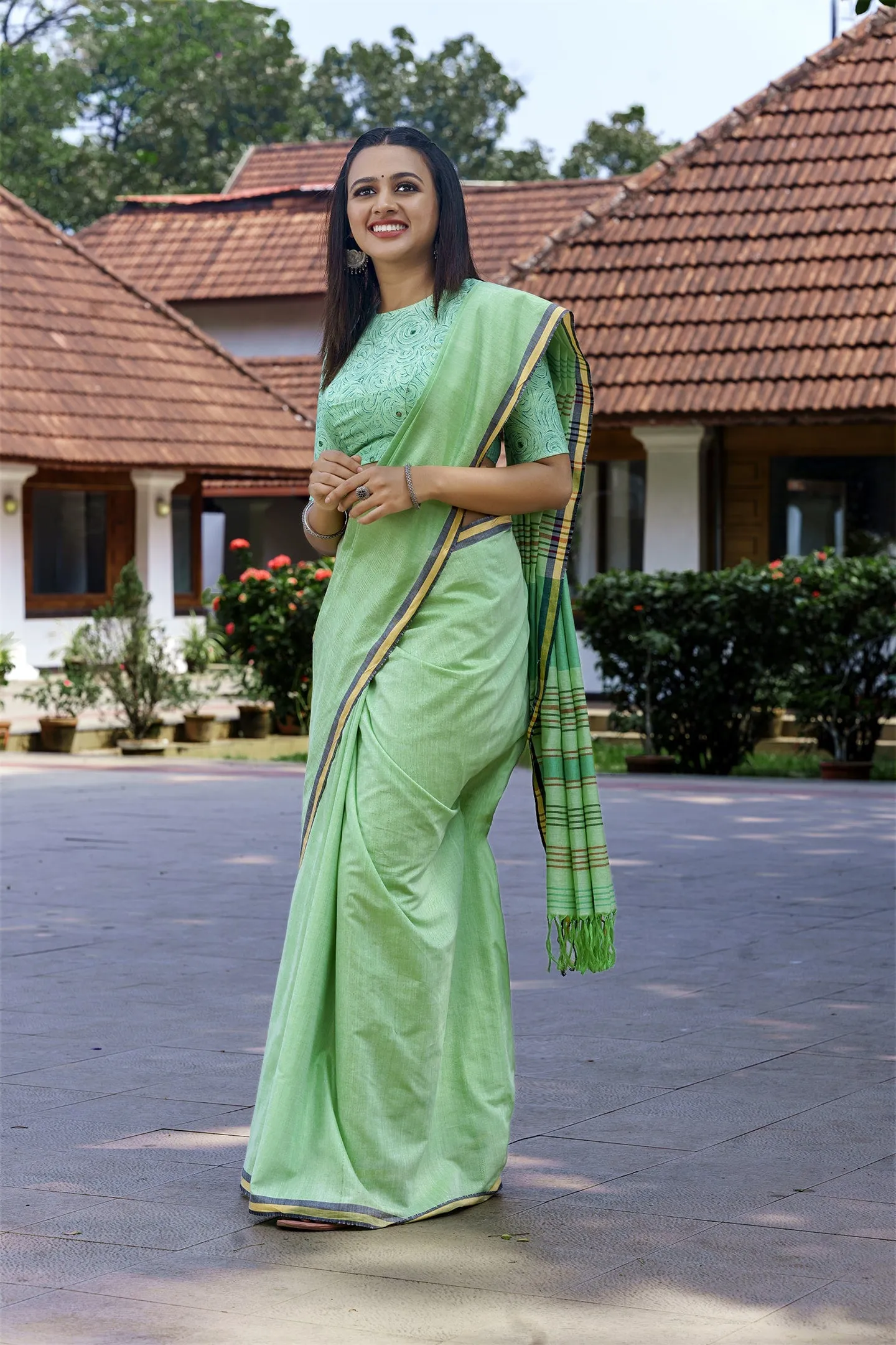 Saarika Saree