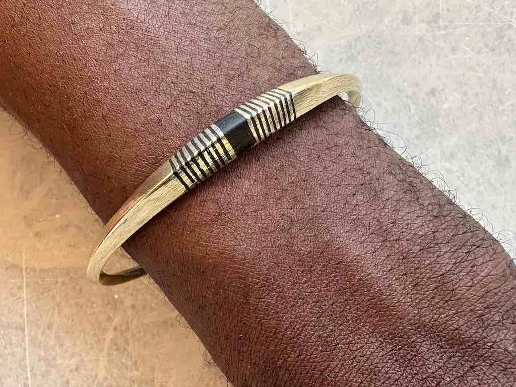 Tuareg Single Bar Multiple Stripe Inlay Squared Brass Bracelet