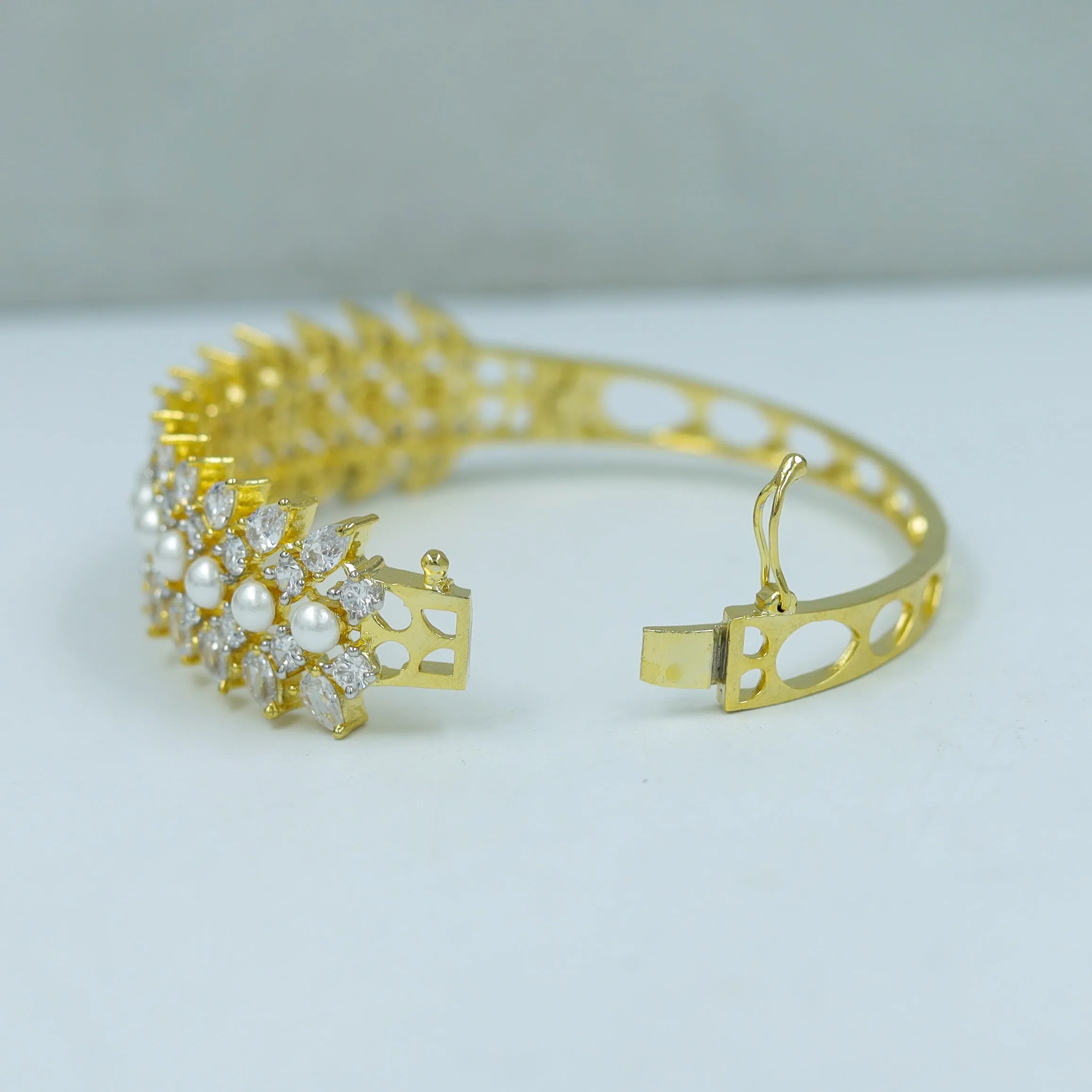 Zircon/AD Bracelet 11702-11